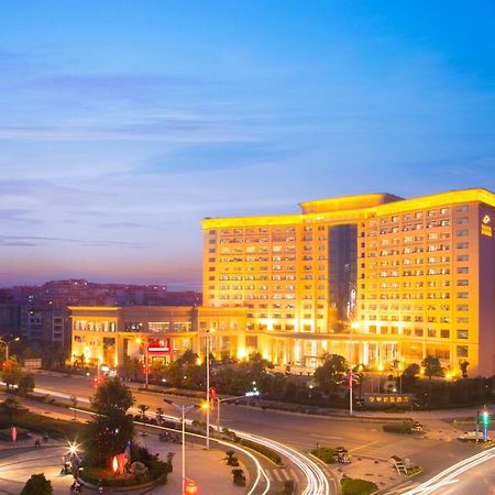 The Grand Plaza Hotel Цзиань Экстерьер фото