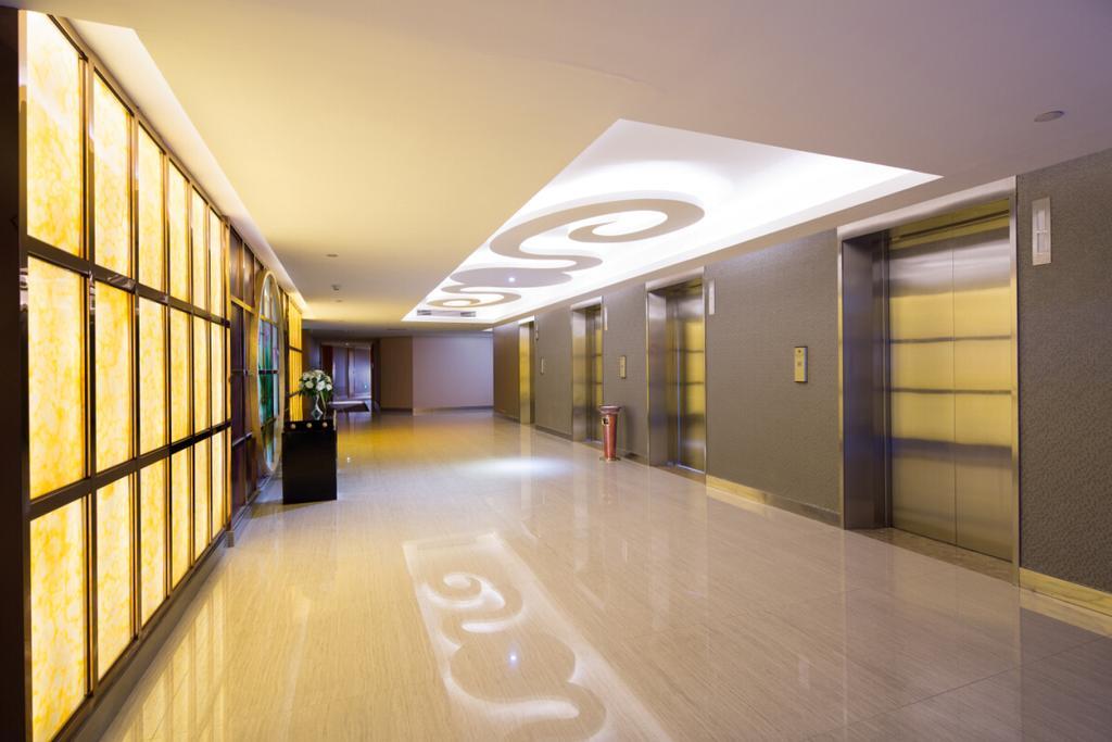 The Grand Plaza Hotel Цзиань Экстерьер фото