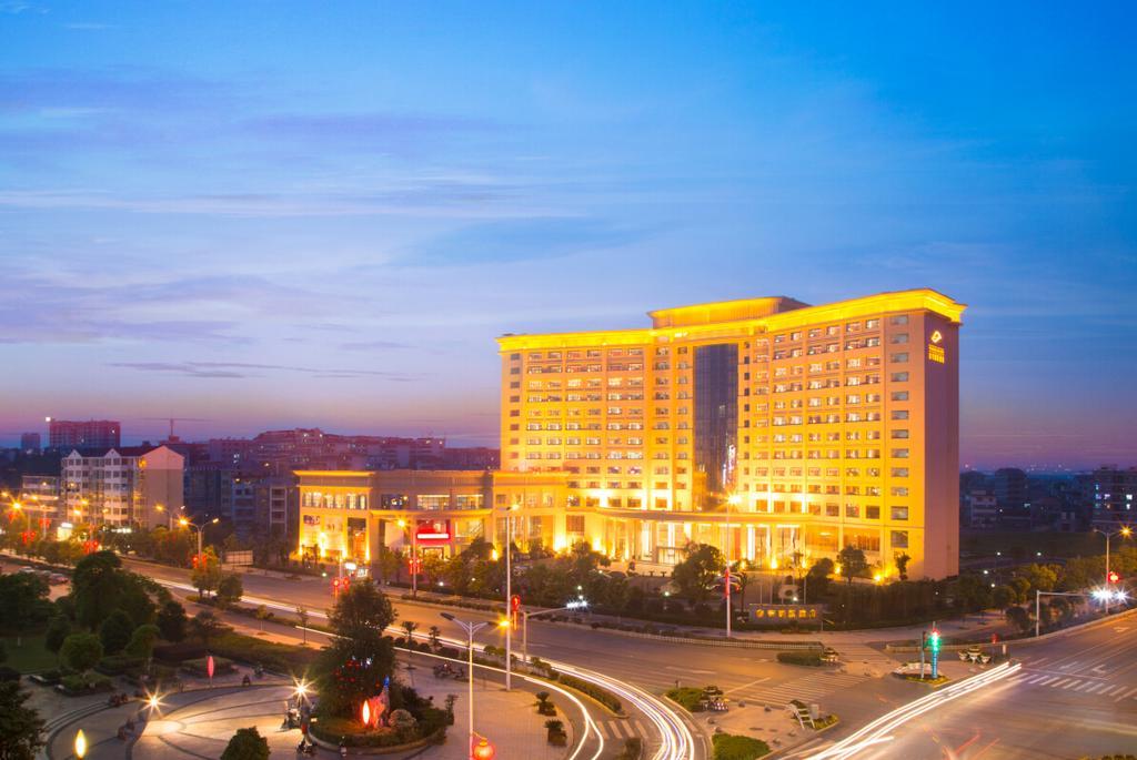 The Grand Plaza Hotel Цзиань Экстерьер фото